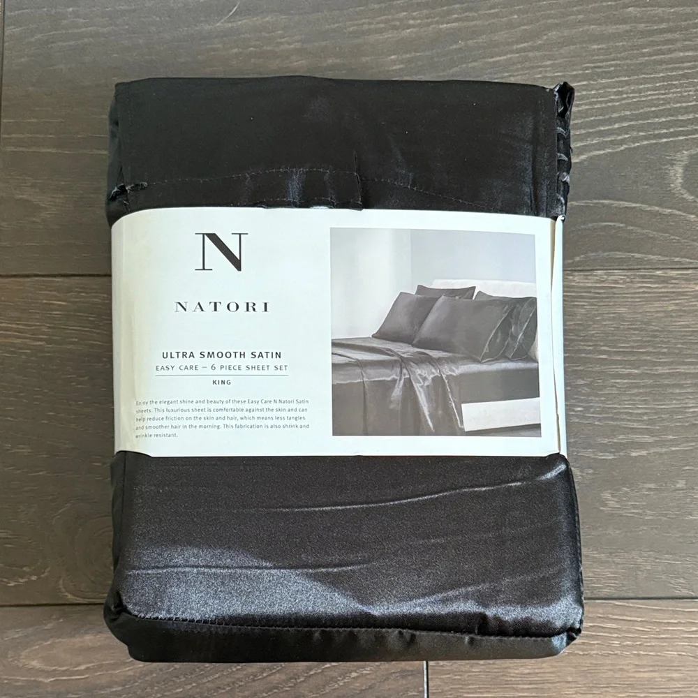 Natori Satin Black Bedding Set